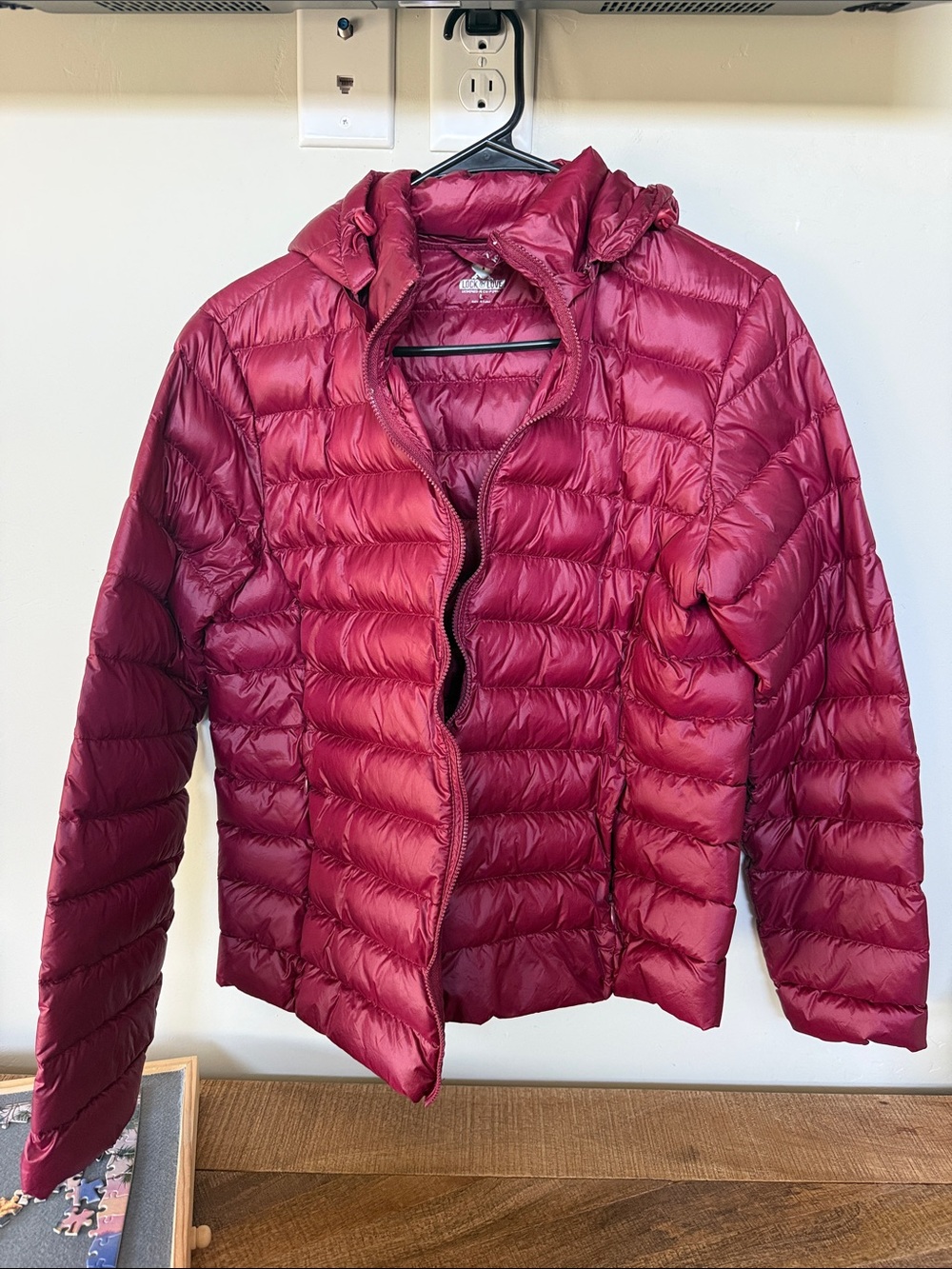 Women's Hooded Puffer Jacket in Deep Berry